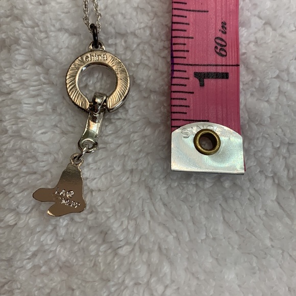 MLB BOSTON RED SOXS NECKLACE - Picture 6 of 7